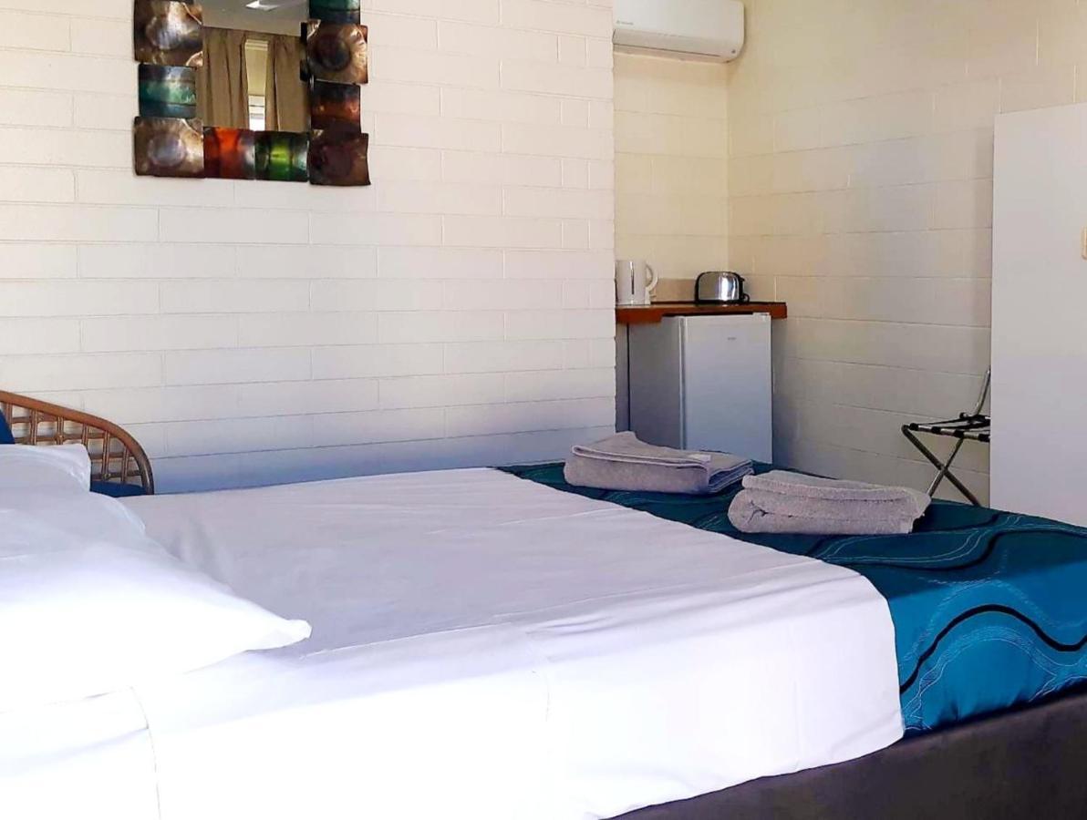 Burdekin Motor Inn Home Hill Екстериор снимка