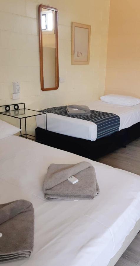 Burdekin Motor Inn Home Hill Екстериор снимка